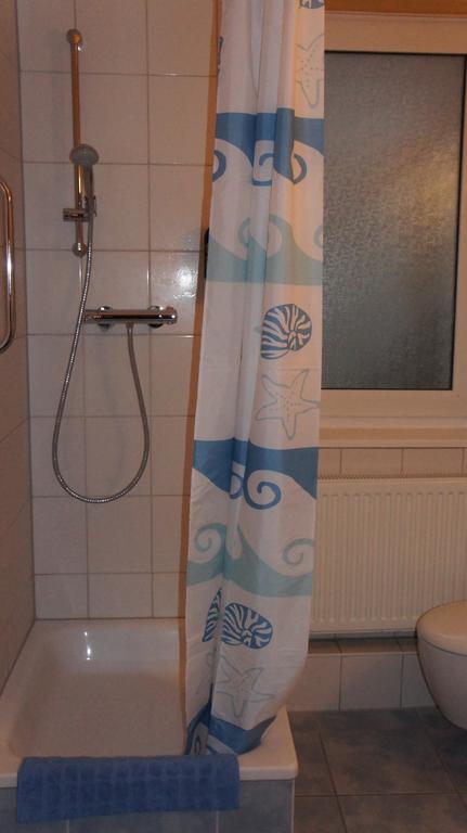 Ferienwohnungen Bütow Wißmar Zimmer foto